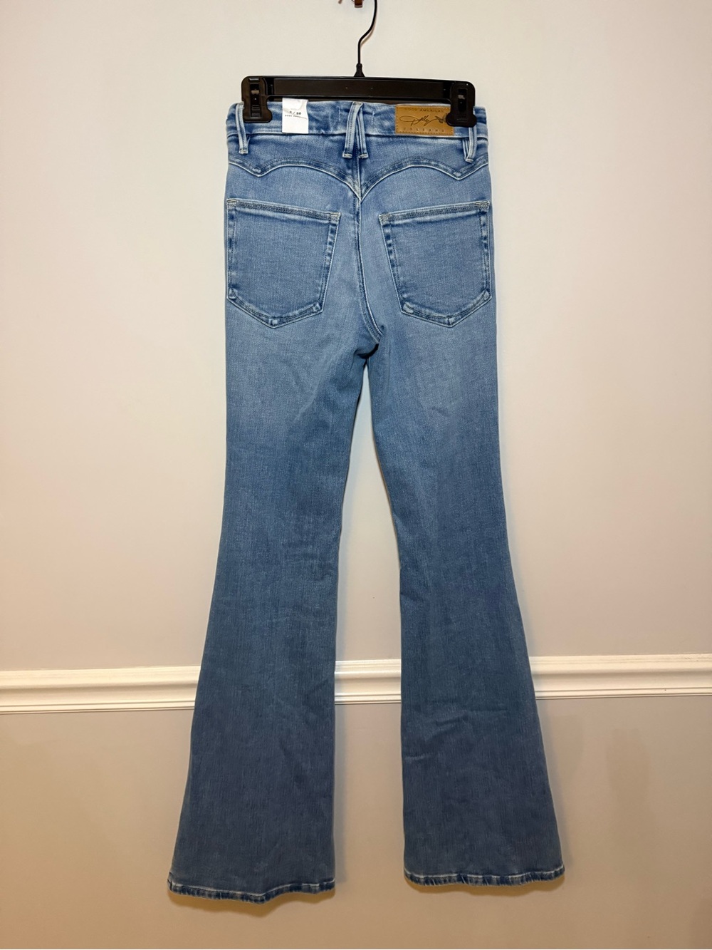NWT Good American + Dolly Joleans Flare denim jeans. 2/26 - Picture 5 of 10